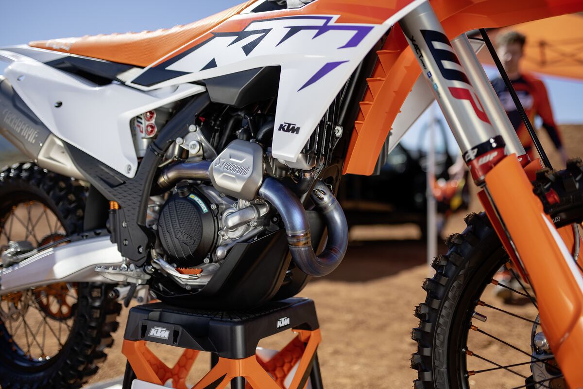 Akrapovič Evolution Line 4-Takt 450 (SMR, SX, XC) 23-25