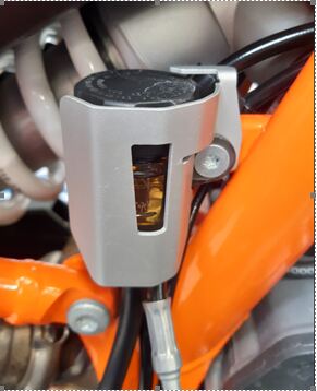 Brake reservoir protection 790-890 Adventure 19-25