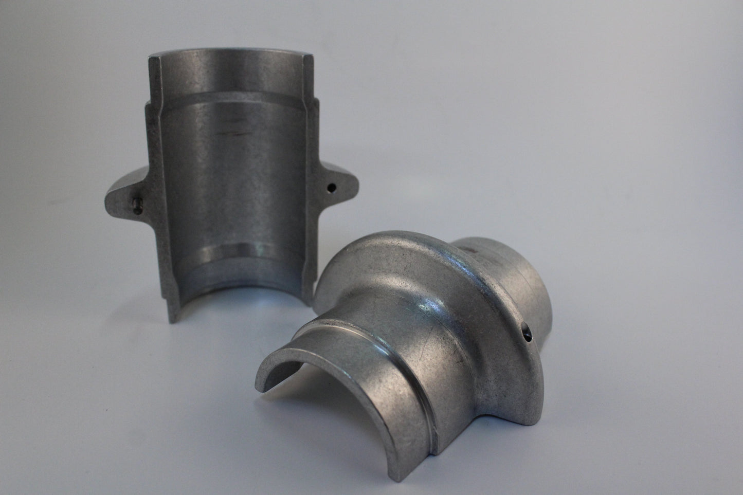 Impact sleeve for sealing rings