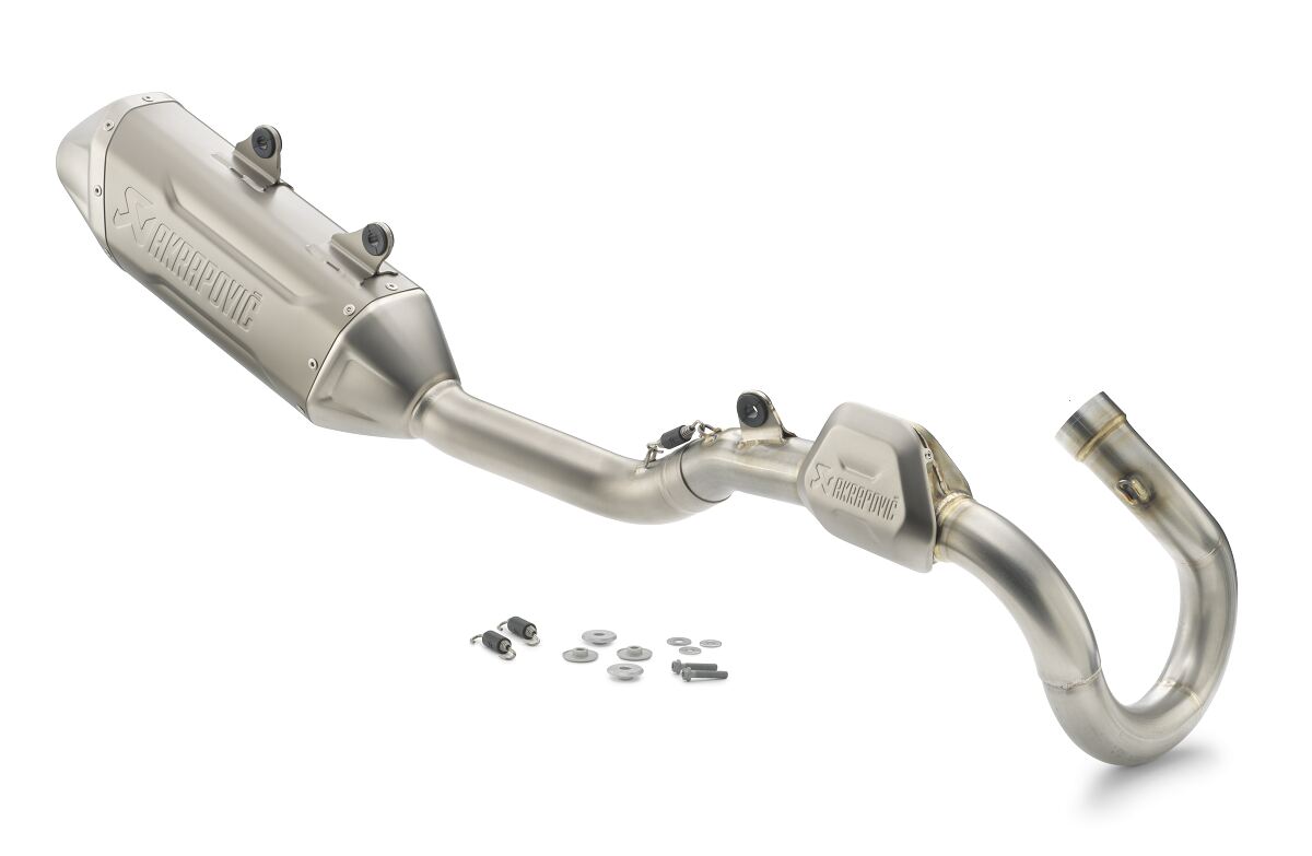 Akrapovic "Racing Line"