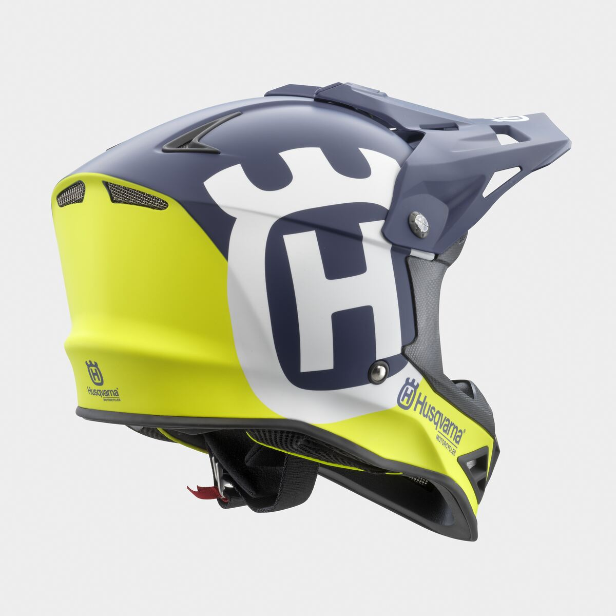 KIDS RAILED HELMET