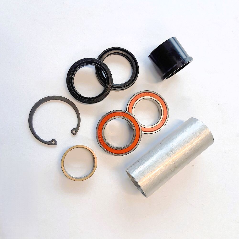 Front wheel repair kit 950-1290 (SUPERDUKE, SUPERENDURO, SUPERMOTO) 06-18