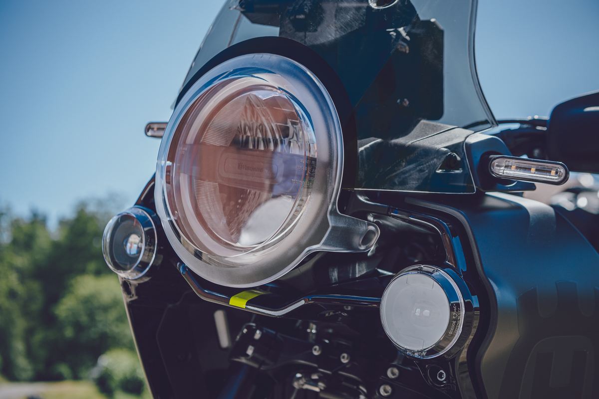 Headlight protection NORDEN (901) 2022-2024