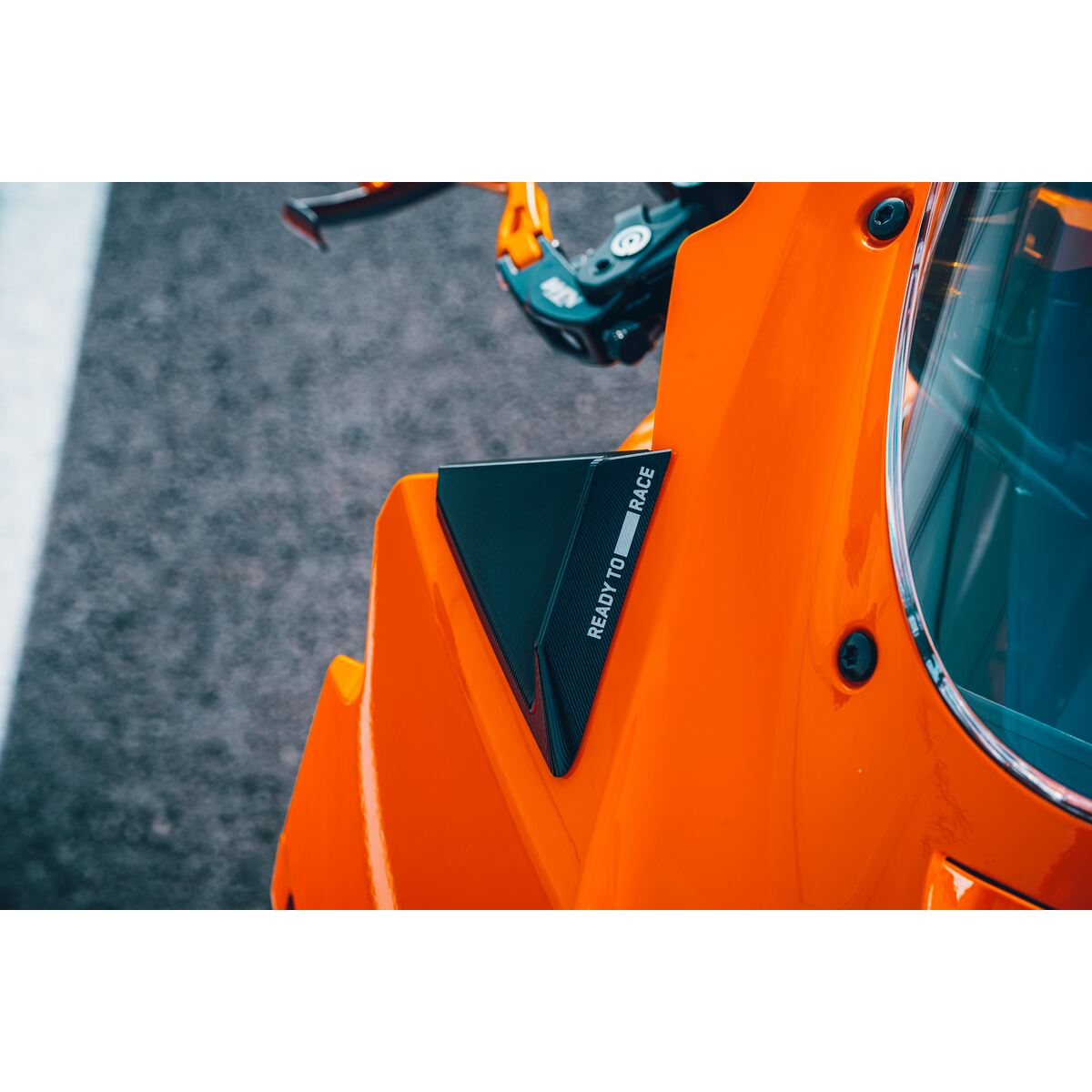 Mirror mount cover kit