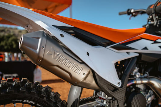 Akrapovic "Slip-on line"